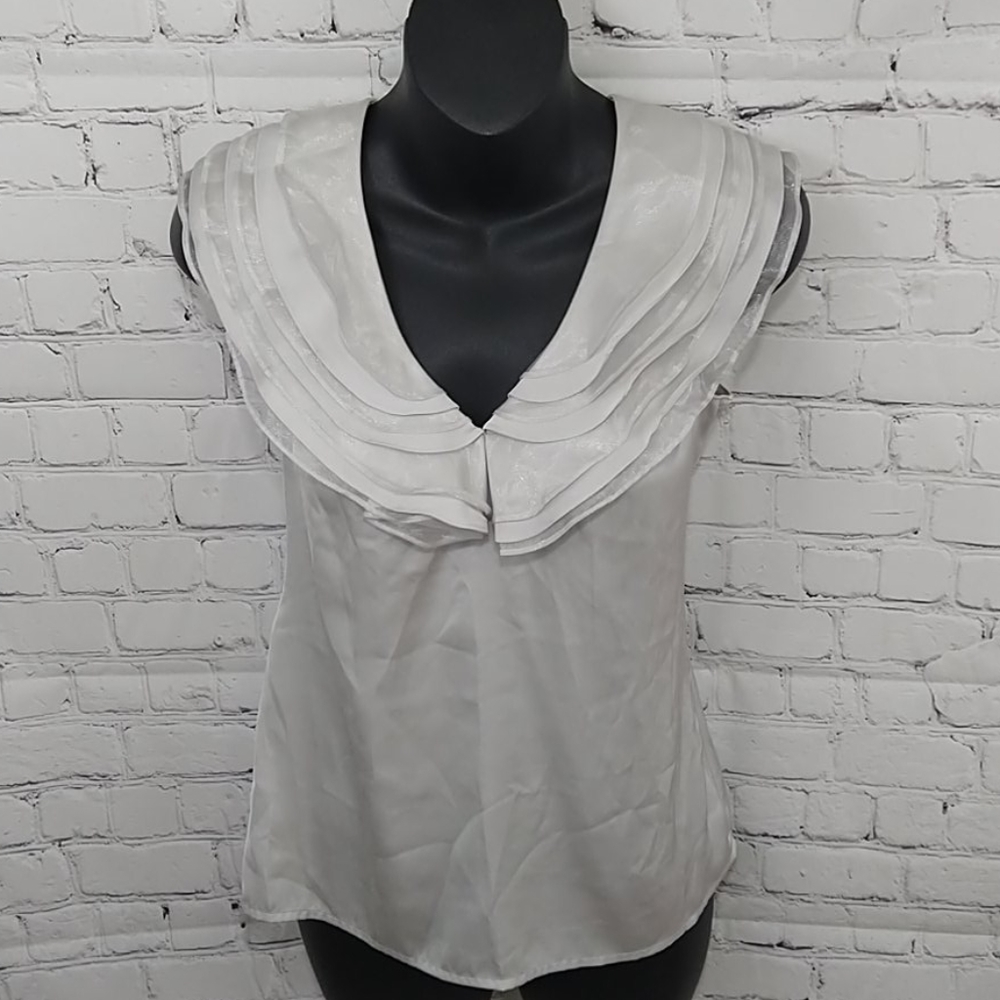 NWT Ann Taylor Ruffle Vollared Blouse Top